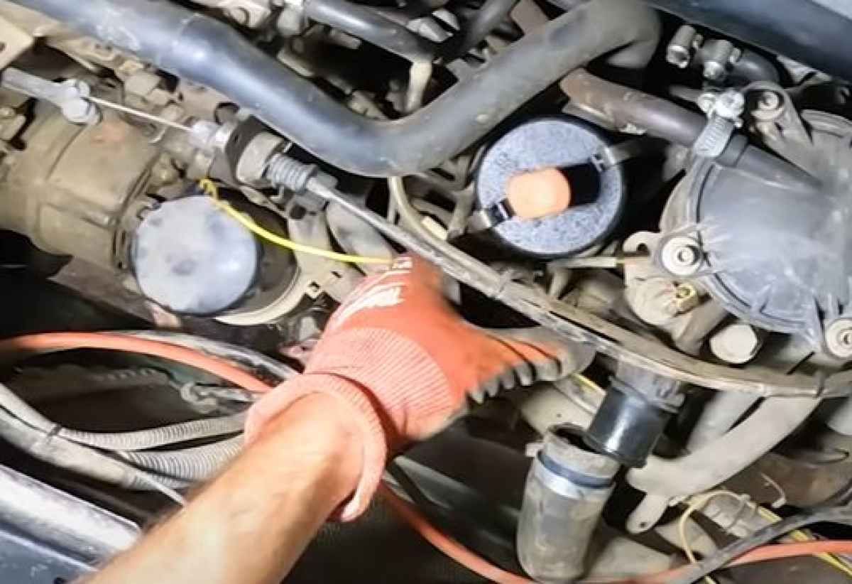 Réparation moteur : guide complet des solutions pour votre voiture